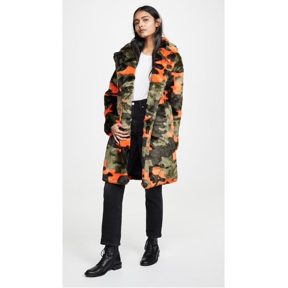 Apparis Jahaira camo luxe faux fur coat - Picture 2 of 6